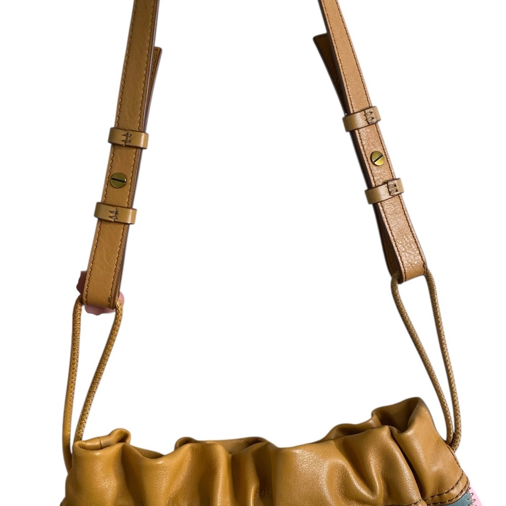 Fossil Tan and Pink Geometric Shoulder Bags - Picture 4 of 11